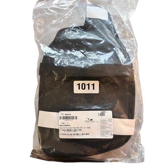 614388 Stealth Products Wide Gel Footplate Pads Pair Wheelchair Use 10x8 New - Picture 1 of 3